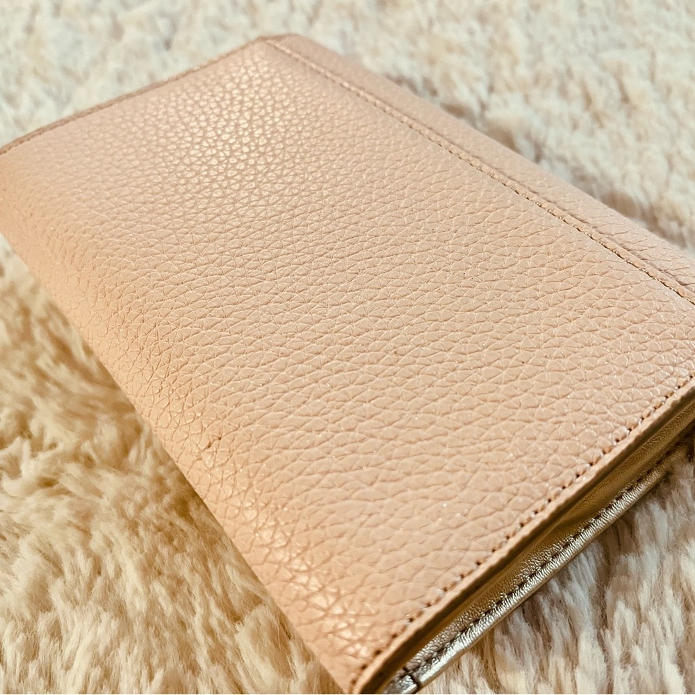Elegant Pink Clutch/Crossbody with Jewel Accent - Picture 6 of 7